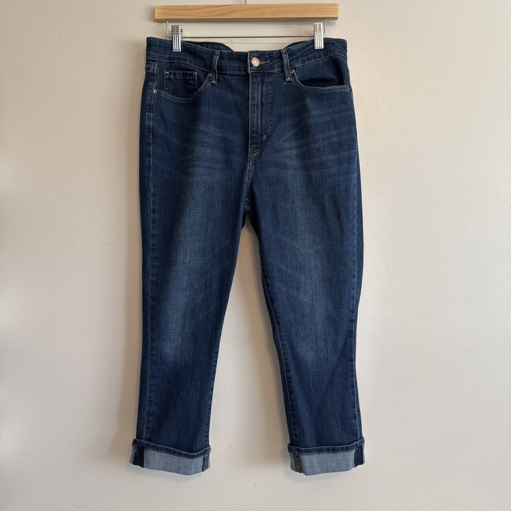 Levi's Signature Gold Label Capri Jeans Size 12 Minimalist Outdoors Normcore